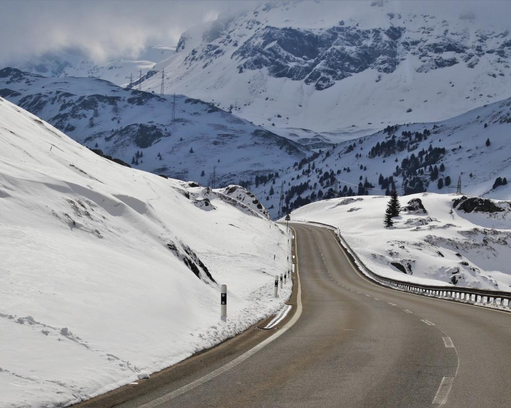 Na co si dát pozor při lyžování v Alpách? Lovci nehod číhají překvapivě nejen na českých dálnicích